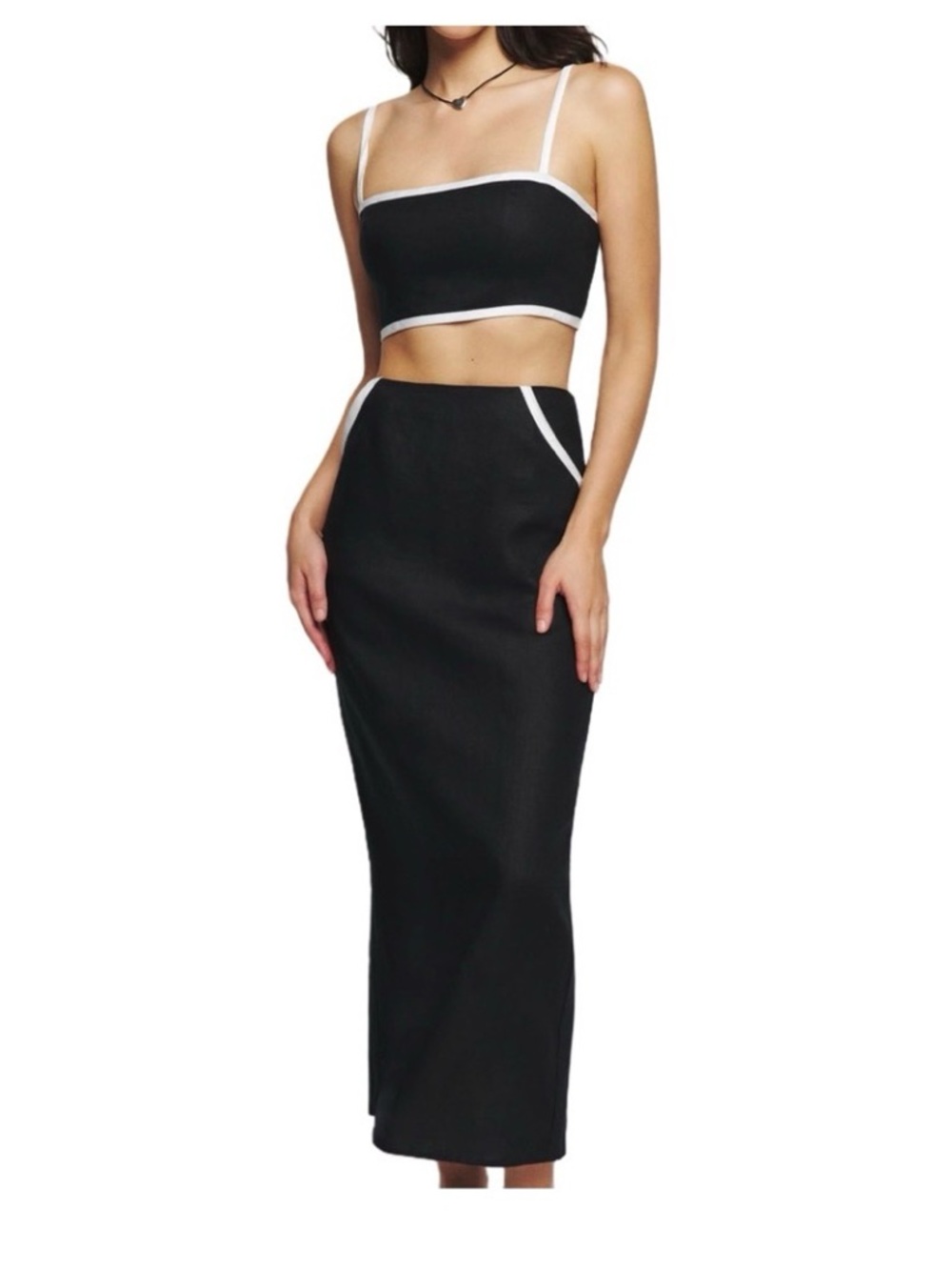 House of Harlow 1960 Black Maxi Skirt with White Trim. Size S